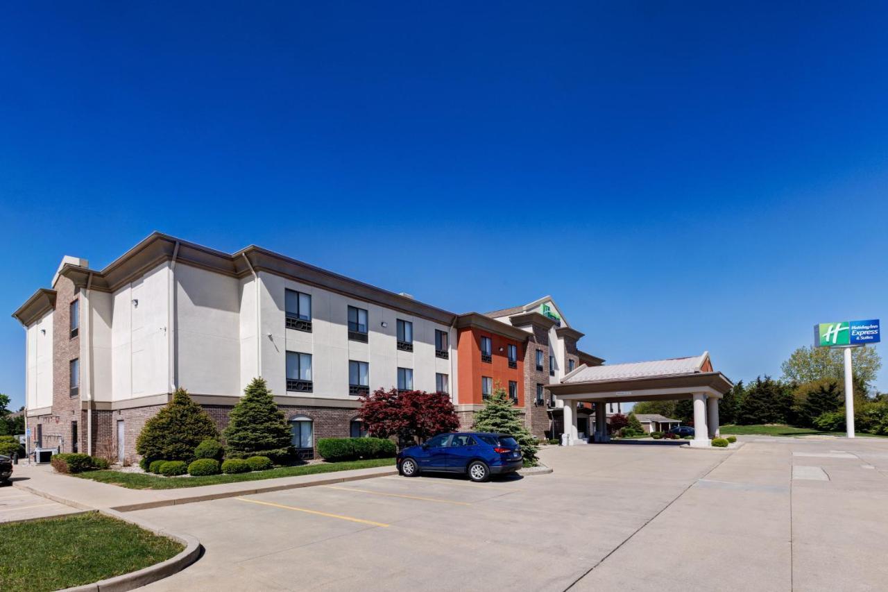 Holiday Inn Express Hotel & Suites Shelbyville By Ihg Екстериор снимка